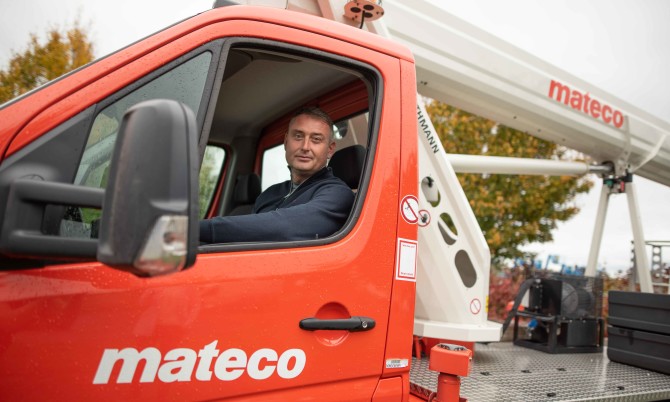 Řidič nákladního vozu – Hradec Králové