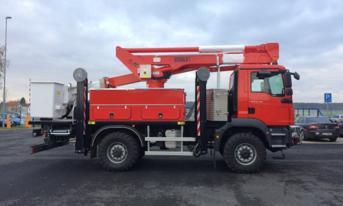 Insulated Truck-Mounted Machines for E.ON